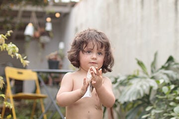 toallas húmedas para tu bebé para que este limpio y fresco